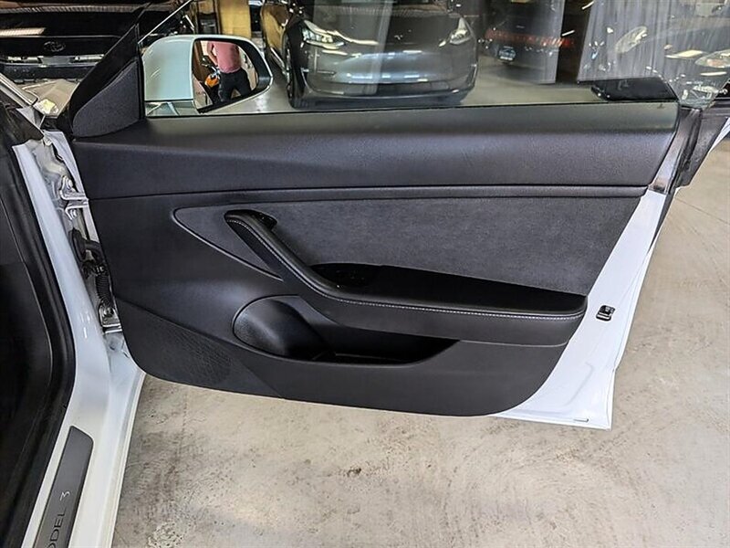 2020 Tesla Model 3 Long Range FSD Capable - Photo 29 - Bountiful, UT 84010