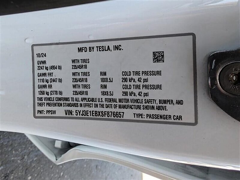 2025 Tesla Model 3 Long Range w/ Hardware 4 - Photo 33 - Bountiful, UT 84010