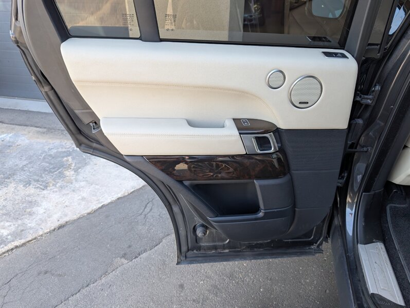 2016 Land Rover Range Rover Supercharged - Photo 25 - Bountiful, UT 84010