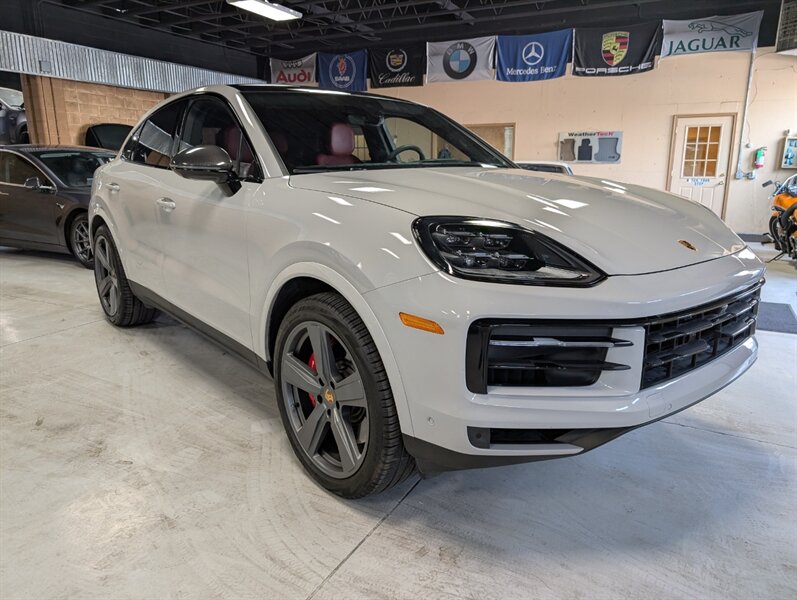 2024 Porsche Cayenne S Coupe   - Photo 1 - Bountiful, UT 84010