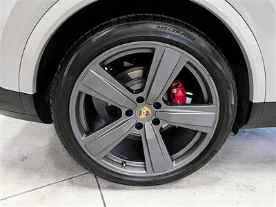 2024 Porsche Cayenne S Coupe   - Photo 13 - Bountiful, UT 84010