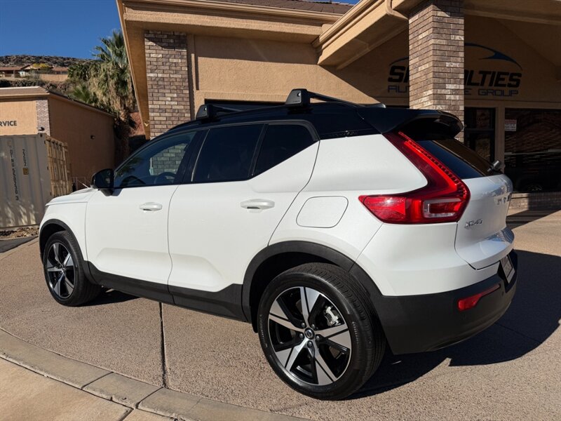 2022 Volvo XC40 Recharge Twin Core - Photo 27 - St. George, UT 84770-2625
