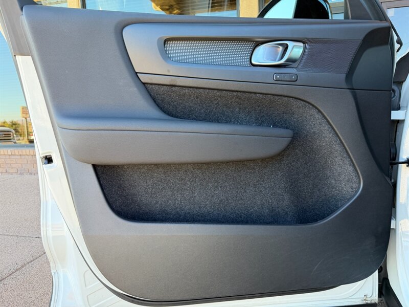 2022 Volvo XC40 Recharge Twin Core - Photo 42 - St. George, UT 84770-2625