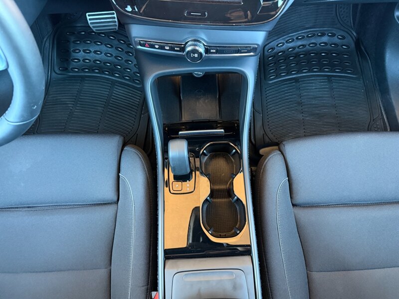 2022 Volvo XC40 Recharge Twin Core - Photo 38 - St. George, UT 84770-2625