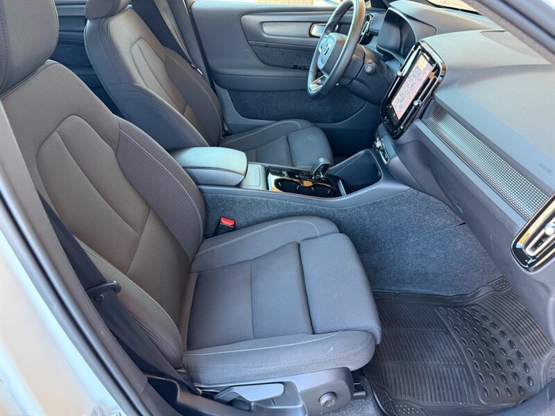 2022 Volvo XC40 Recharge Twin Core - Photo 13 - St. George, UT 84770-2625