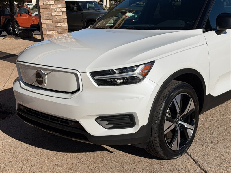 2022 Volvo XC40 Recharge Twin Core - Photo 12 - St. George, UT 84770-2625