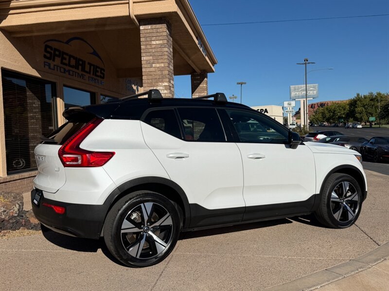 2022 Volvo XC40 Recharge Twin Core - Photo 28 - St. George, UT 84770-2625