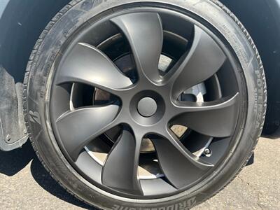 2022 Tesla Model Y Long Range   - Photo 23 - St. George, UT 84770-2625