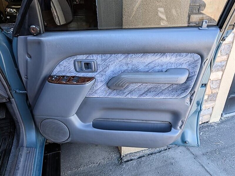 1997 Toyota Land Cruiser Prado - Photo 18 - Bountiful, UT 84010