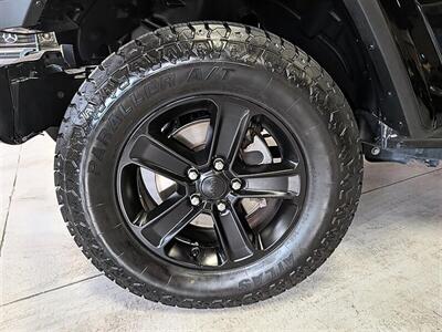 2025 Jeep Wrangler Sahara   - Photo 15 - Bountiful, UT 84010