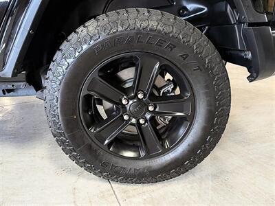 2025 Jeep Wrangler Sahara   - Photo 14 - Bountiful, UT 84010