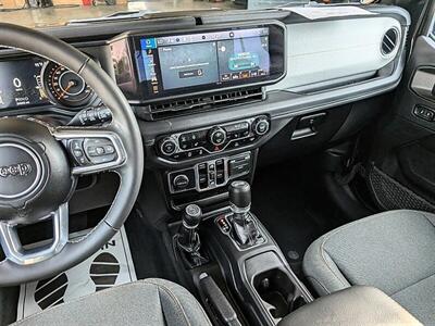 2025 Jeep Wrangler Sahara   - Photo 22 - Bountiful, UT 84010