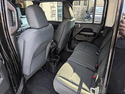 2025 Jeep Wrangler Sahara   - Photo 26 - Bountiful, UT 84010