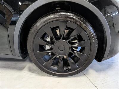 2021 Tesla Model Y Long Range 7-Passenger w/ Acceleration Boost - Photo 12 - Bountiful, UT 84010