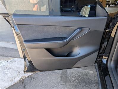 2021 Tesla Model Y Long Range  7-Passenger - Photo 18 - Bountiful, UT 84010