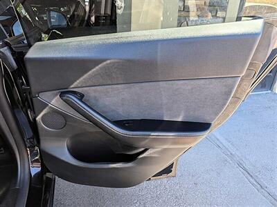 2021 Tesla Model Y Long Range  7-Passenger w/ Acceleration Boost - Photo 28 - Bountiful, UT 84010