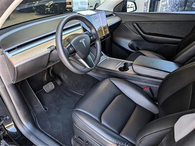 2021 Tesla Model Y Long Range  7-Passenger w/ Acceleration Boost - Photo 2 - Bountiful, UT 84010