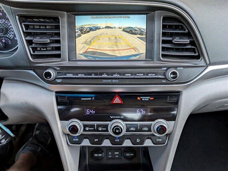 2020 Hyundai ELANTRA SEL  ***Hail Damage*** - Photo 22 - Bountiful, UT 84010