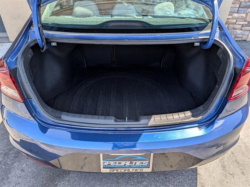 2020 Hyundai ELANTRA SEL  ***Hail Damage*** - Photo 29 - Bountiful, UT 84010