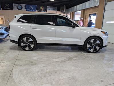 2025 Volvo EX90 Twin Motor Performance Ultra   - Photo 11 - Bountiful, UT 84010