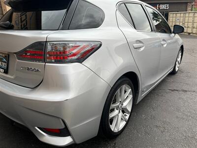 2016 Lexus CT 200h   - Photo 24 - St. George, UT 84770-2625