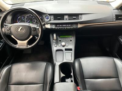 2016 Lexus CT 200h   - Photo 5 - St. George, UT 84770-2625