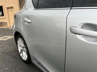 2016 Lexus CT 200h   - Photo 27 - St. George, UT 84770-2625