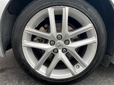 2016 Lexus CT 200h   - Photo 37 - St. George, UT 84770-2625