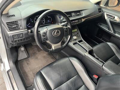 2016 Lexus CT 200h   - Photo 2 - St. George, UT 84770-2625