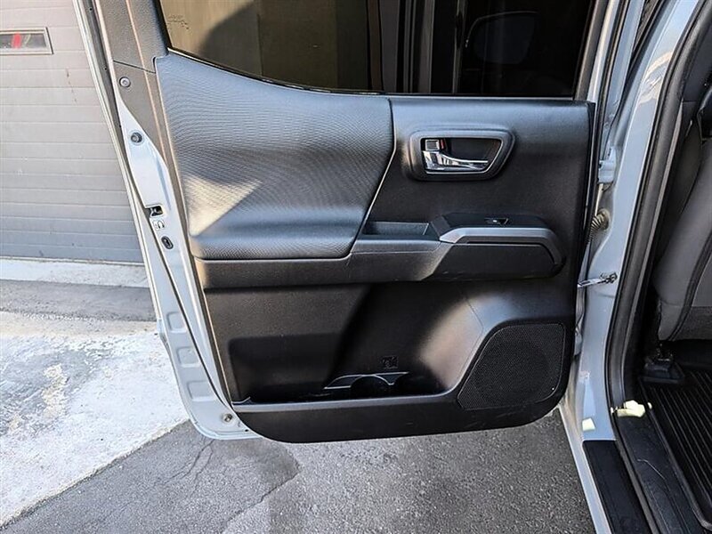 2019 Toyota Tacoma TRD Off-Road - Photo 26 - Bountiful, UT 84010