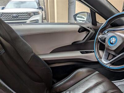2019 BMW i8   - Photo 19 - Bountiful, UT 84010