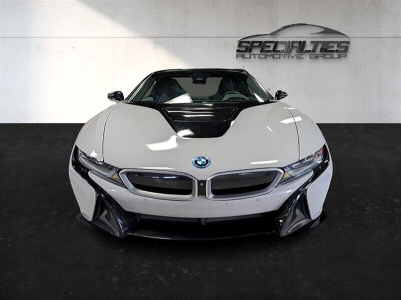 2019 BMW i8 - Photo 5 - St. George, UT 84770-2625