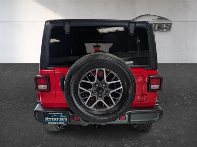 2023 Jeep Wrangler Sahara - Photo 9 - Bountiful, UT 84010