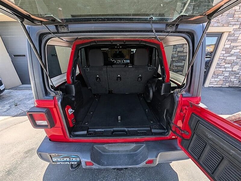 2023 Jeep Wrangler Sahara - Photo 31 - Bountiful, UT 84010