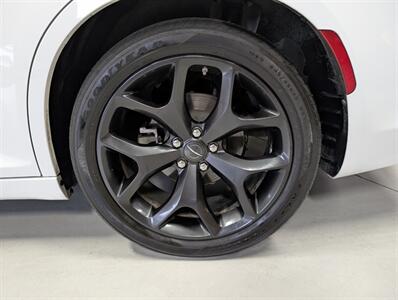 2022 Chrysler 300 Series S V6 - Photo 14 - Bountiful, UT 84010