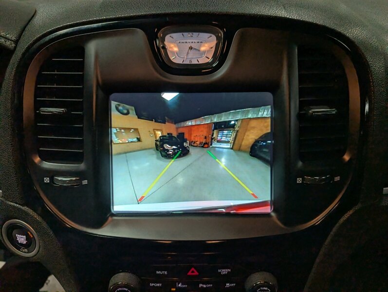 2022 Chrysler 300 Series S V6 - Photo 25 - Bountiful, UT 84010