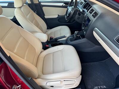 2017 Volkswagen Jetta 1.4T SE   - Photo 13 - St. George, UT 84770-2625