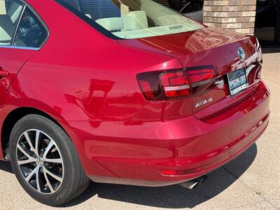 2017 Volkswagen Jetta 1.4T SE   - Photo 14 - St. George, UT 84770-2625