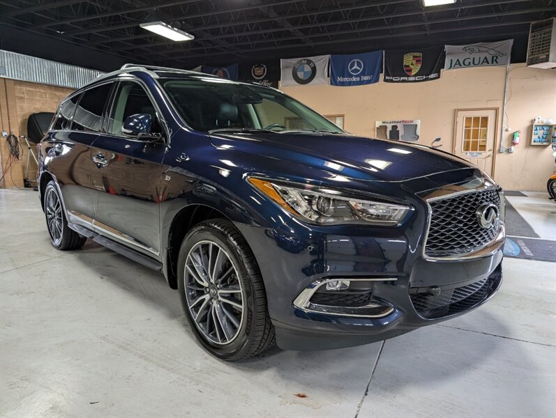 2020 INFINITI QX60 Luxe  