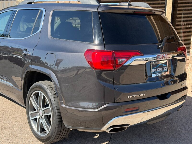 2019 GMC Acadia Denali - Photo 14 - St. George, UT 84770-2625