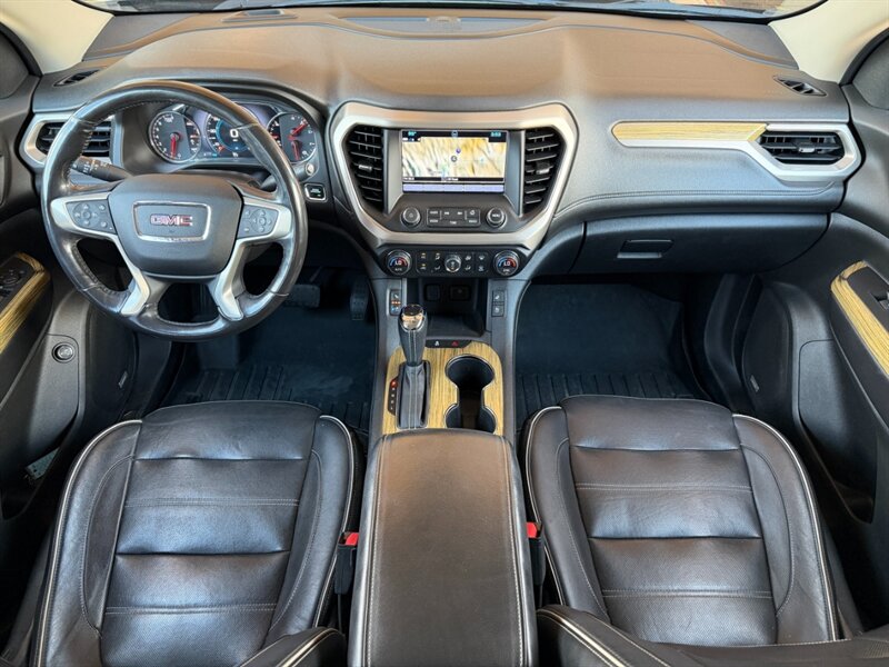 2019 GMC Acadia Denali - Photo 4 - St. George, UT 84770-2625