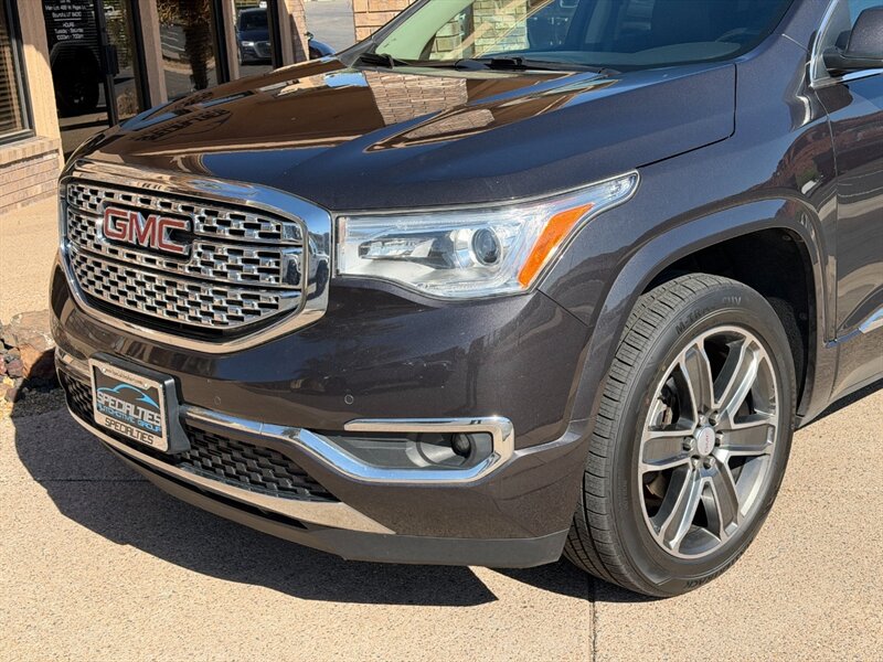 2019 GMC Acadia Denali - Photo 12 - St. George, UT 84770-2625