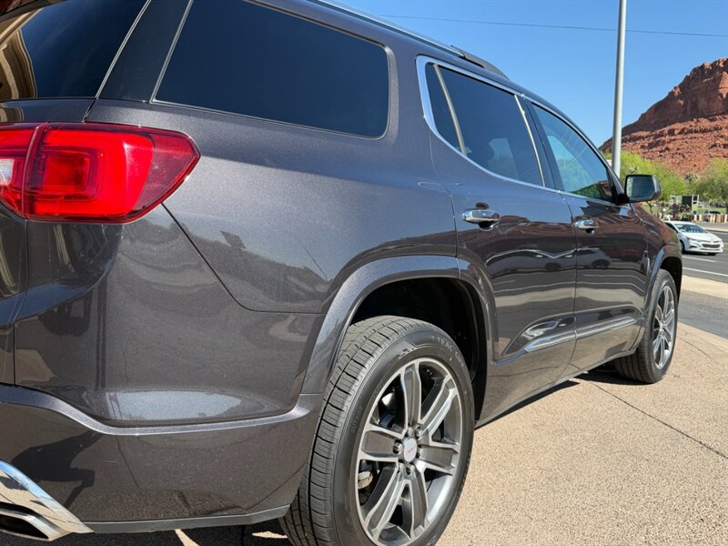 2019 GMC Acadia Denali - Photo 24 - St. George, UT 84770-2625