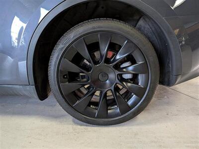 2022 Tesla Model Y Long Range   - Photo 14 - Bountiful, UT 84010