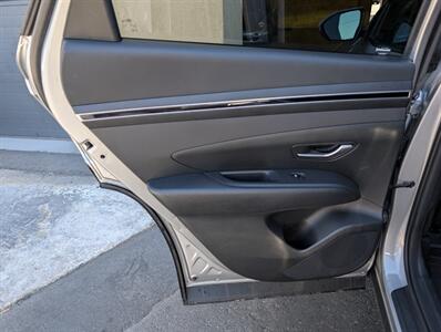 2024 Hyundai TUCSON Hybrid Blue   - Photo 24 - Bountiful, UT 84010