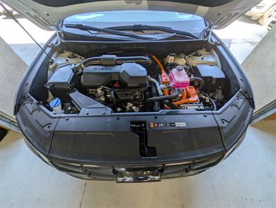 2024 Hyundai TUCSON Hybrid Blue   - Photo 16 - Bountiful, UT 84010