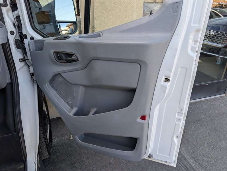 2017 Ford Transit 350 XL - Photo 26 - Bountiful, UT 84010