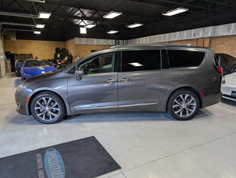 2017 Chrysler Pacifica Limited - Photo 7 - Bountiful, UT 84010