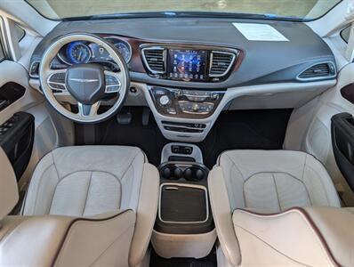 2017 Chrysler Pacifica Limited   - Photo 3 - Bountiful, UT 84010