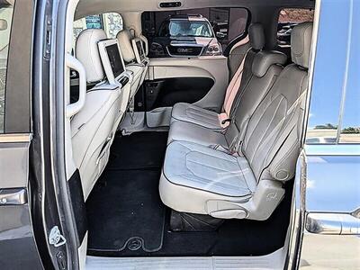 2017 Chrysler Pacifica Limited   - Photo 24 - Bountiful, UT 84010